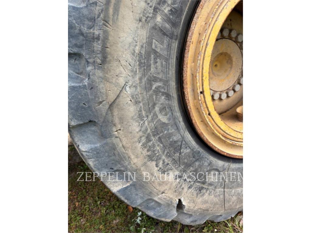 CAT 950M Wheel loaders