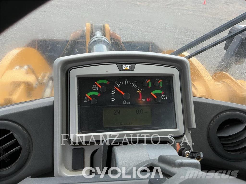 CAT 950M Wheel loaders