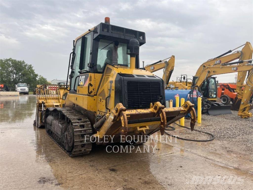 CAT 963D Crawler loaders