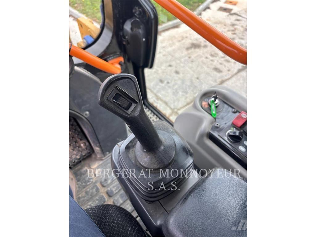 CAT 963K Crawler loaders