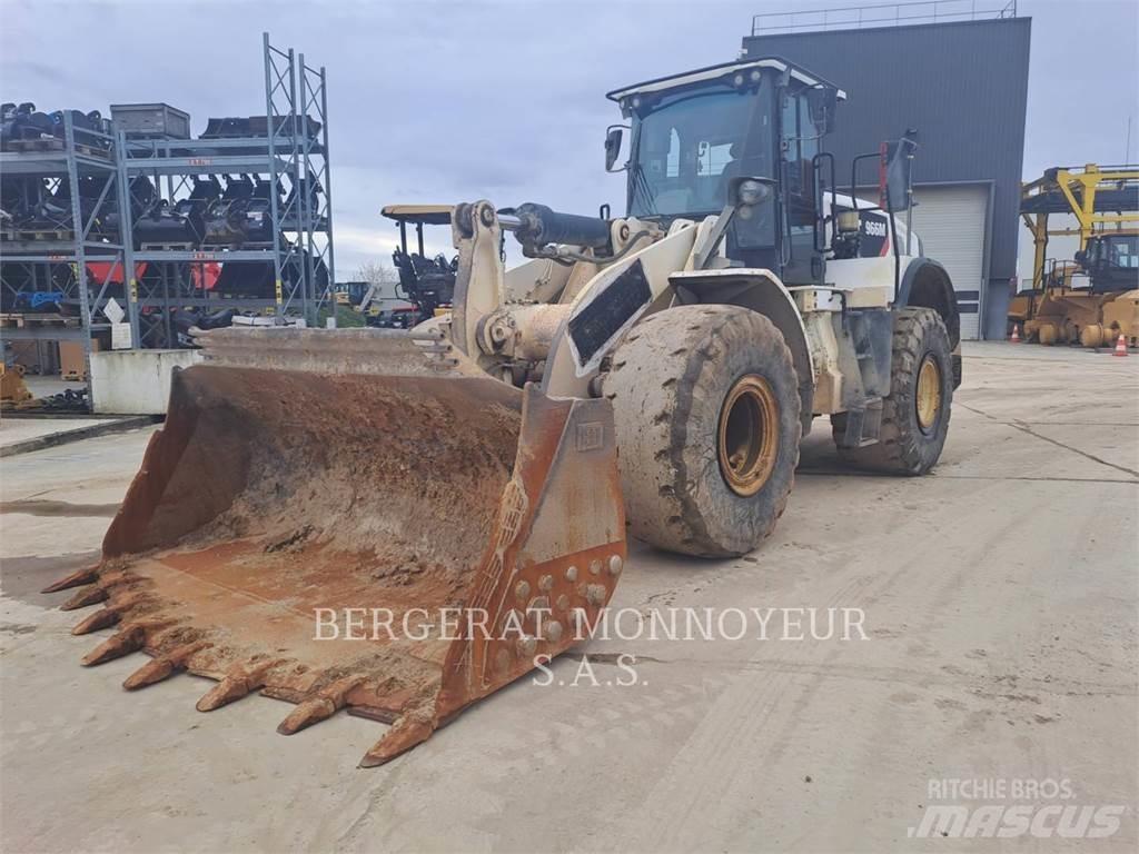 CAT 966M Wheel loaders