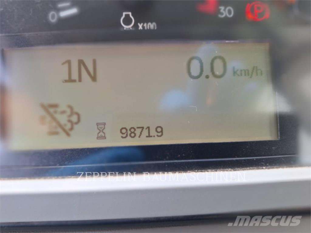 CAT 966M Wheel loaders