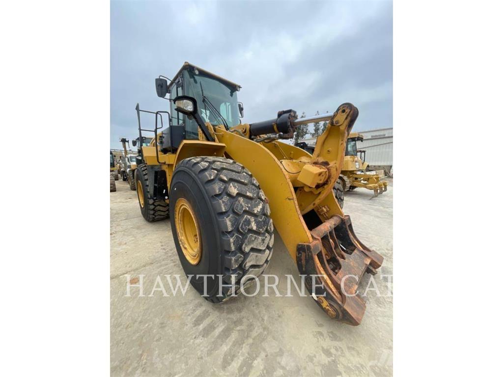 CAT 966M Wheel loaders