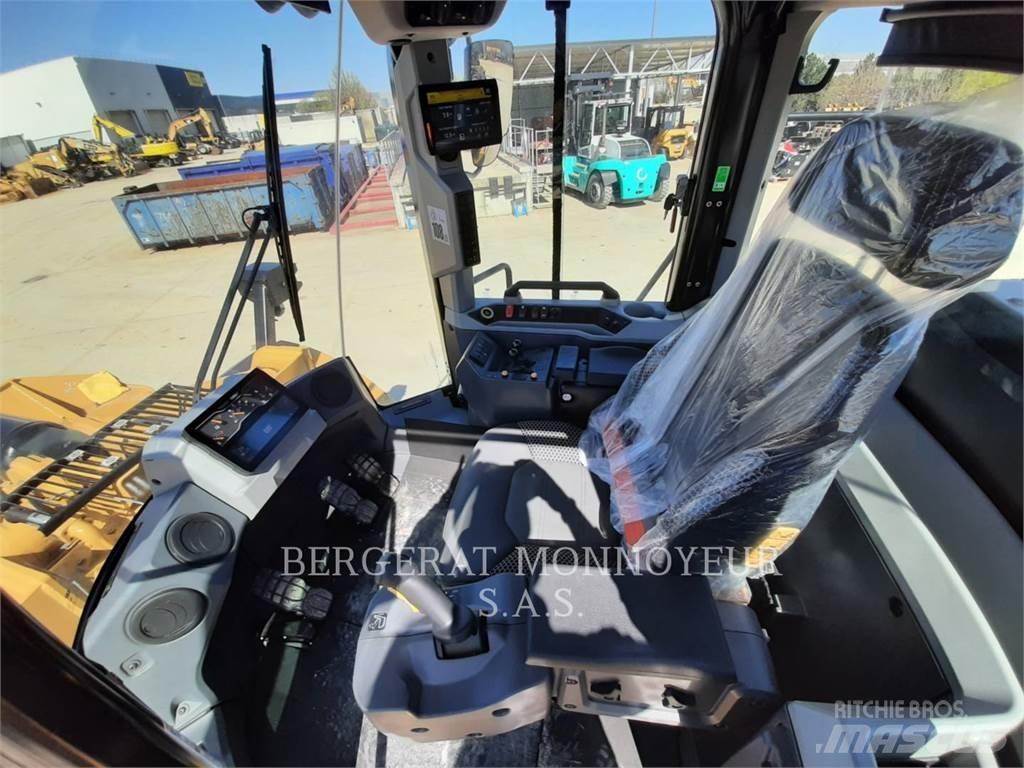 CAT 972 Wheel loaders