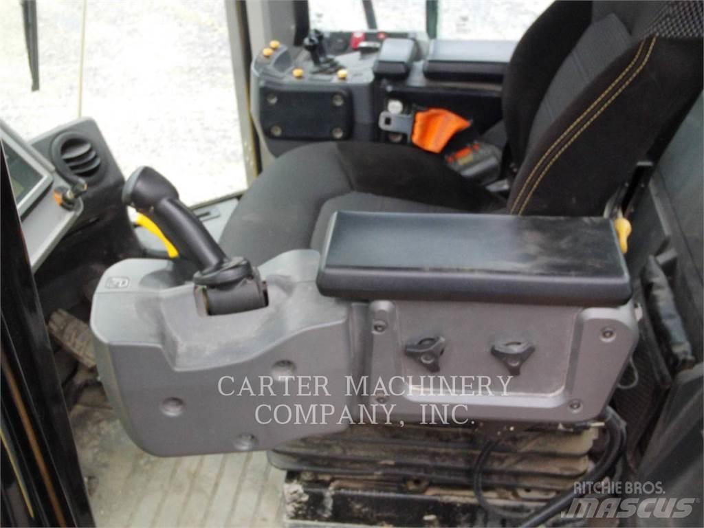 CAT 972M Wheel loaders