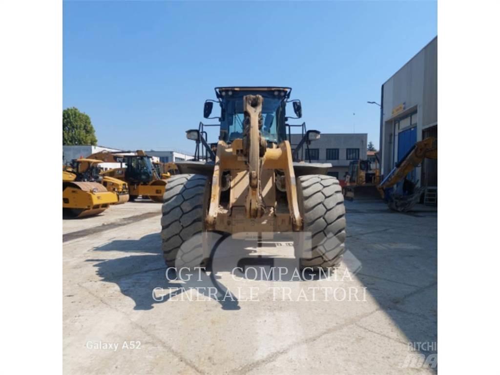 CAT 972M Wheel loaders