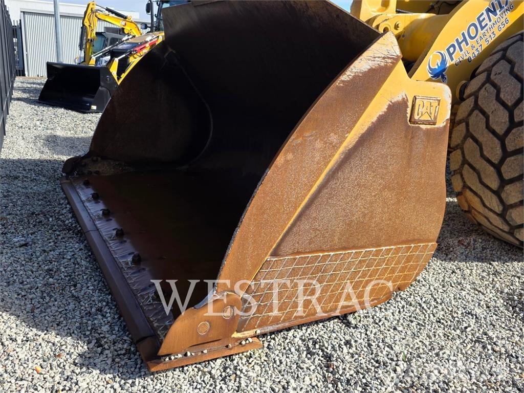 CAT 972M Wheel loaders