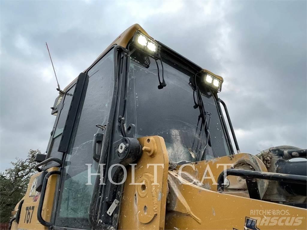 CAT 973K Crawler loaders