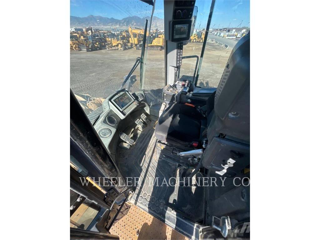 CAT 980M Wheel loaders