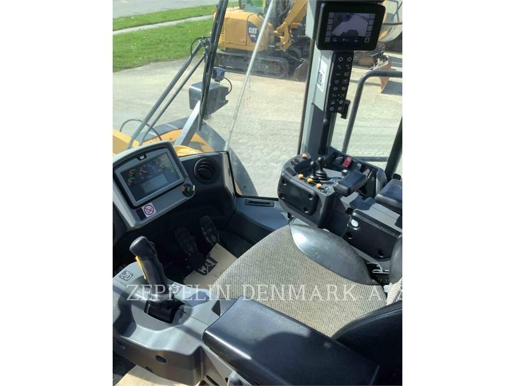 CAT 982M Wheel loaders