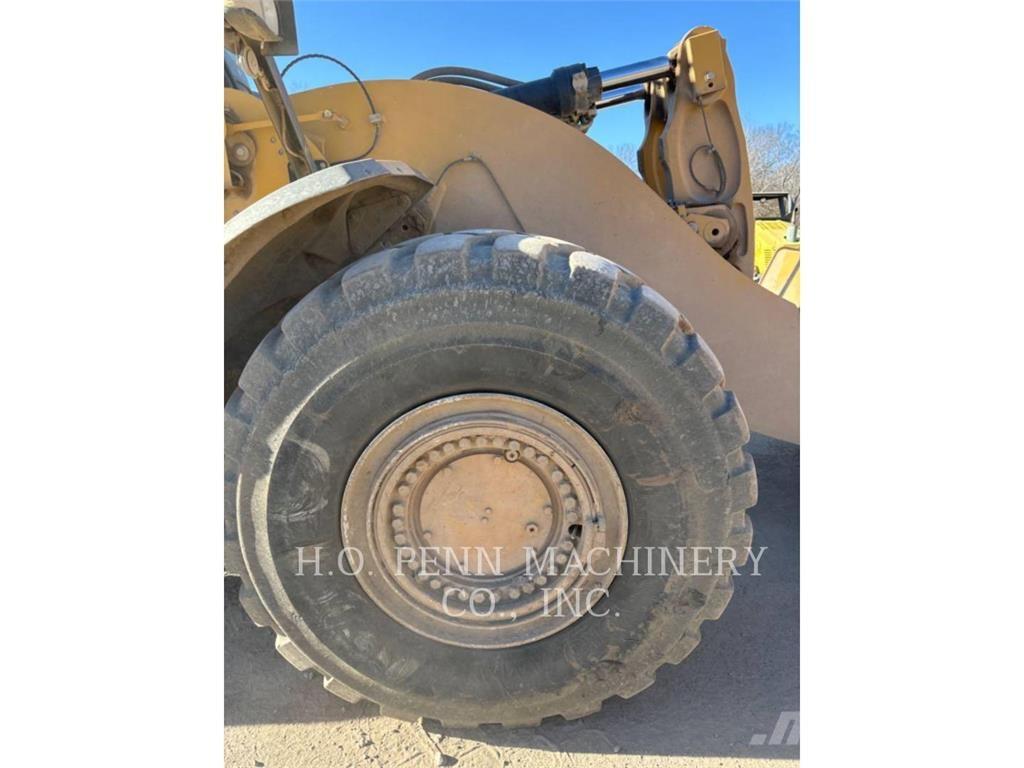 CAT 982M Wheel loaders