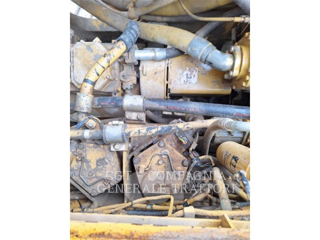 CAT 992G Wheel loaders