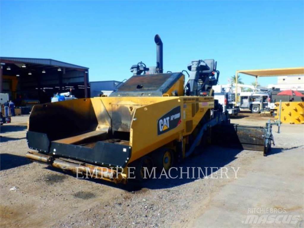 CAT AP1000F Asphalt pavers