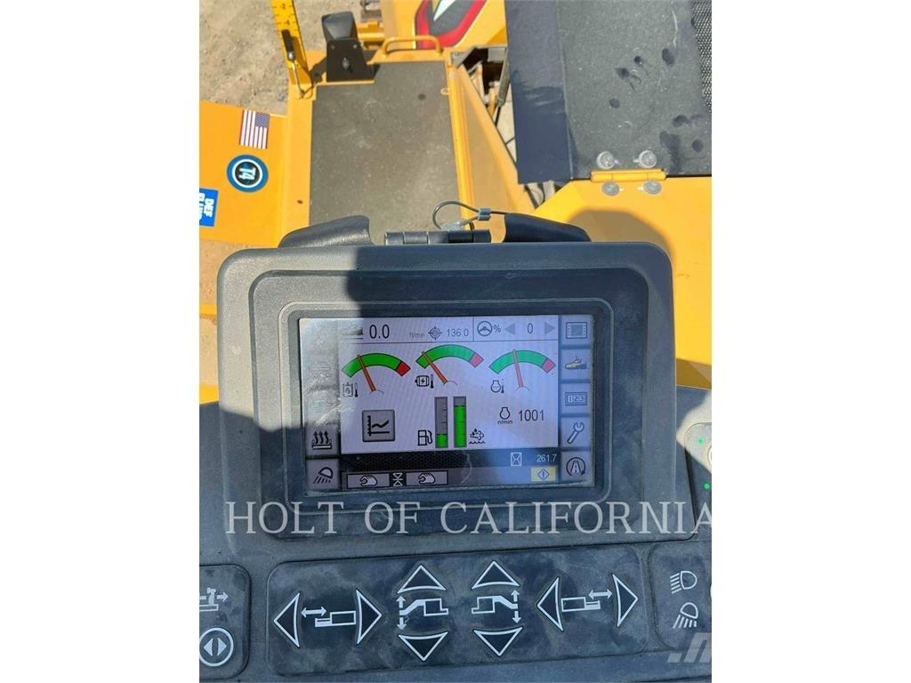 CAT AP1055 Asphalt pavers