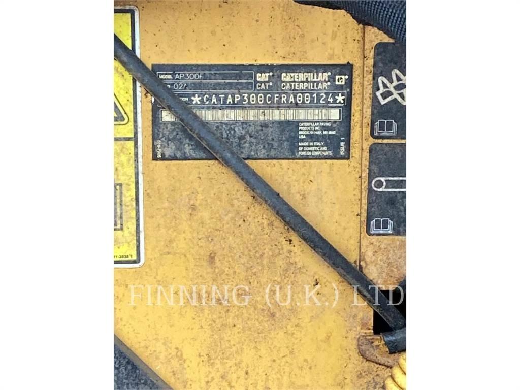 CAT AP300F Asphalt pavers
