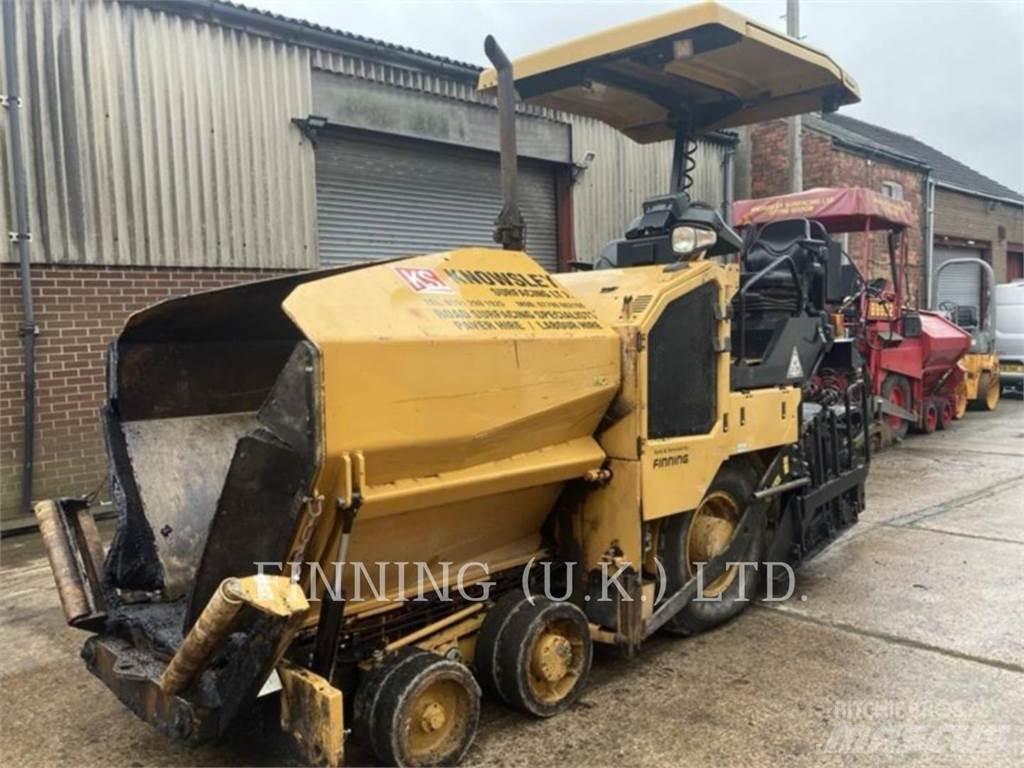 CAT AP300F Asphalt pavers