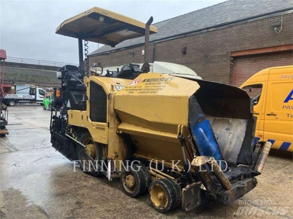 CAT AP300F Asphalt pavers