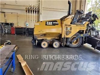 CAT AP500F Asphalt recycling