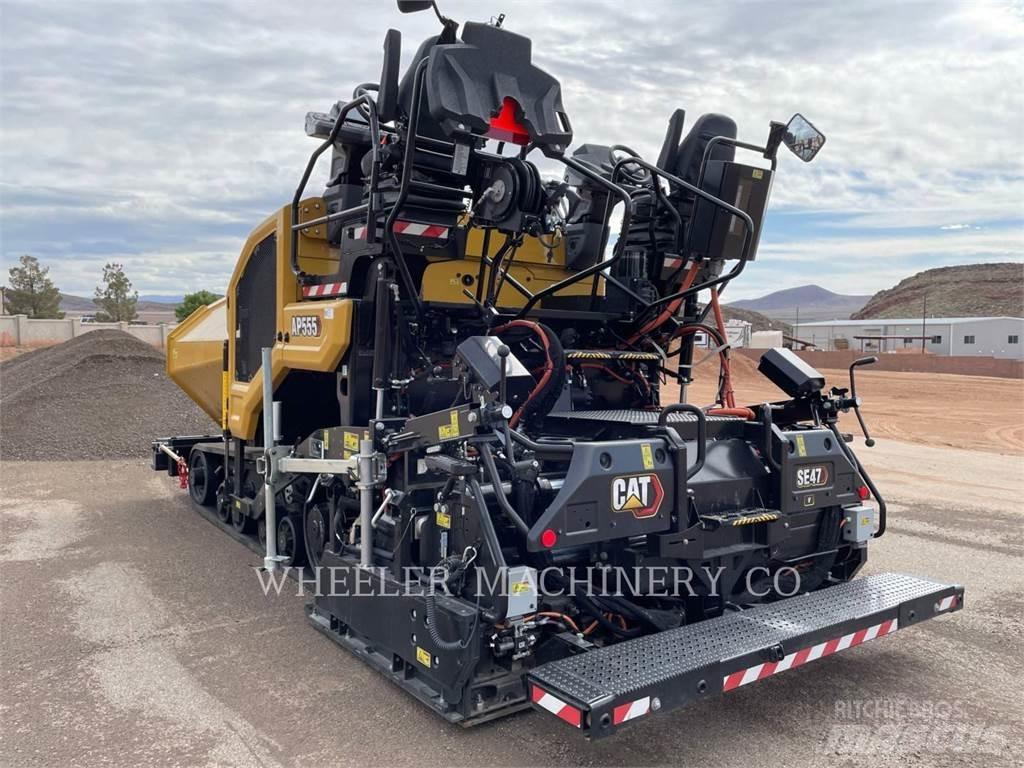 CAT AP555 Asphalt pavers