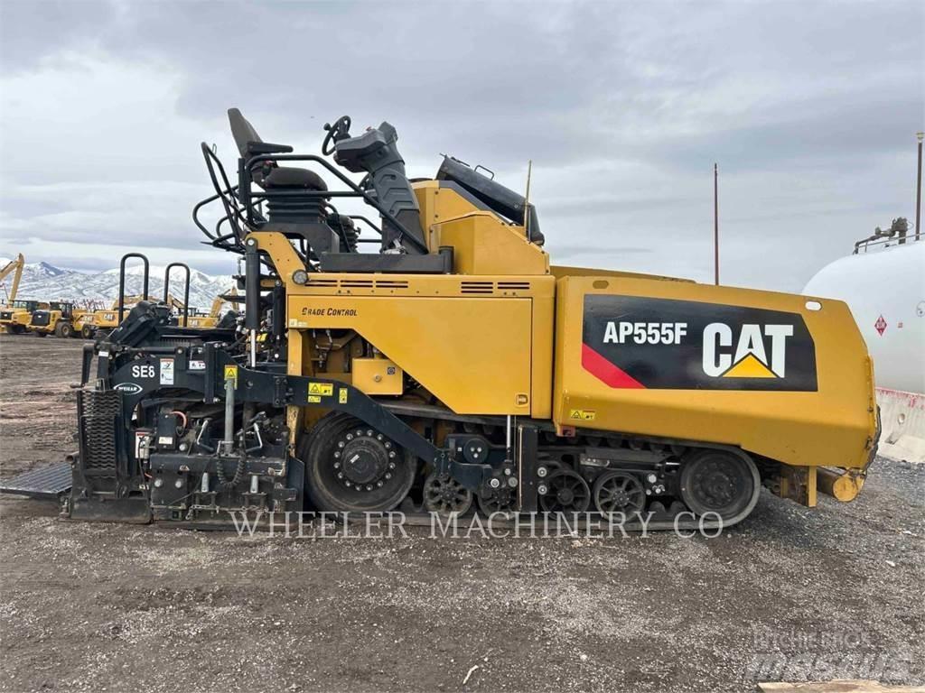 CAT AP555F Asphalt pavers