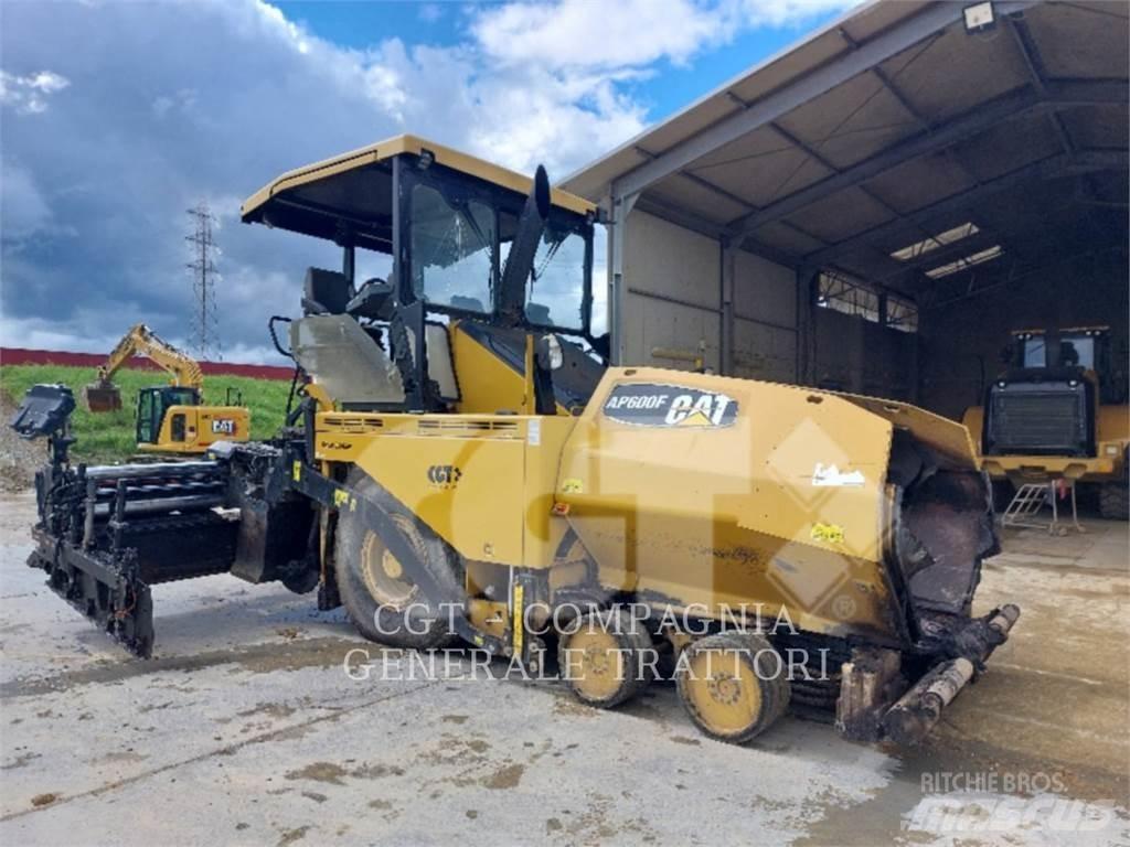 CAT AP600F Asphalt pavers