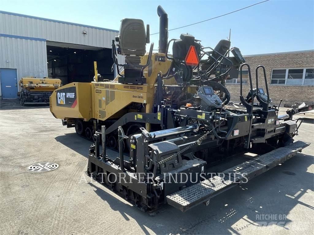 CAT AP655F Asphalt pavers