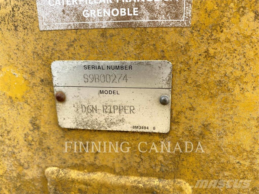 CAT ATTACHMENTS D6N Scarifiers