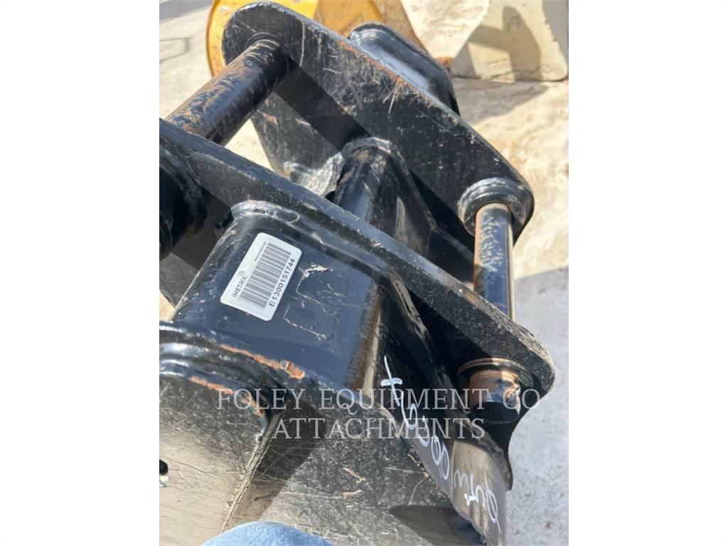 CAT BK420P24 Backhoe