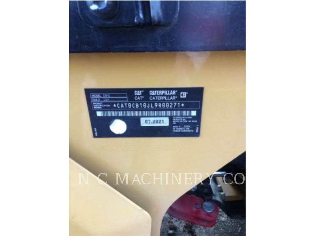 CAT CB10 Asphalt pavers