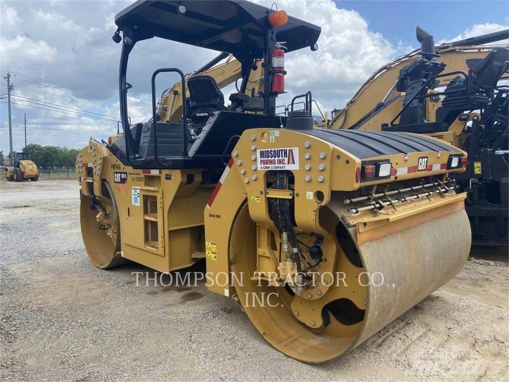 CAT CB13 Twin drum rollers