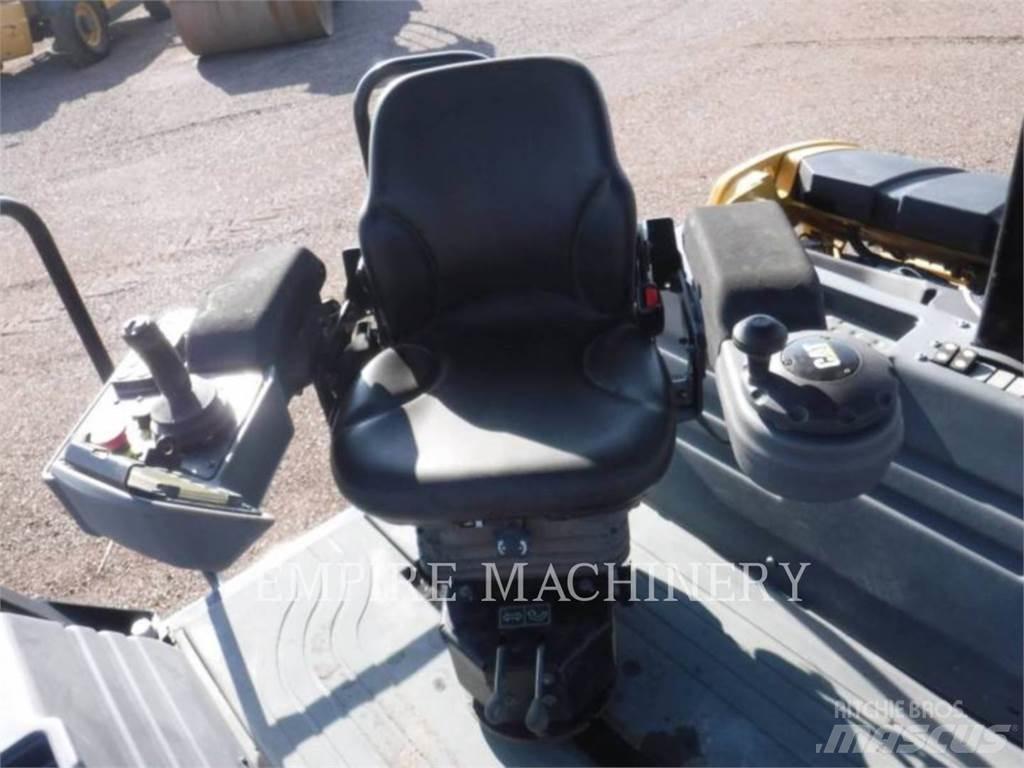 CAT CB13 Twin drum rollers