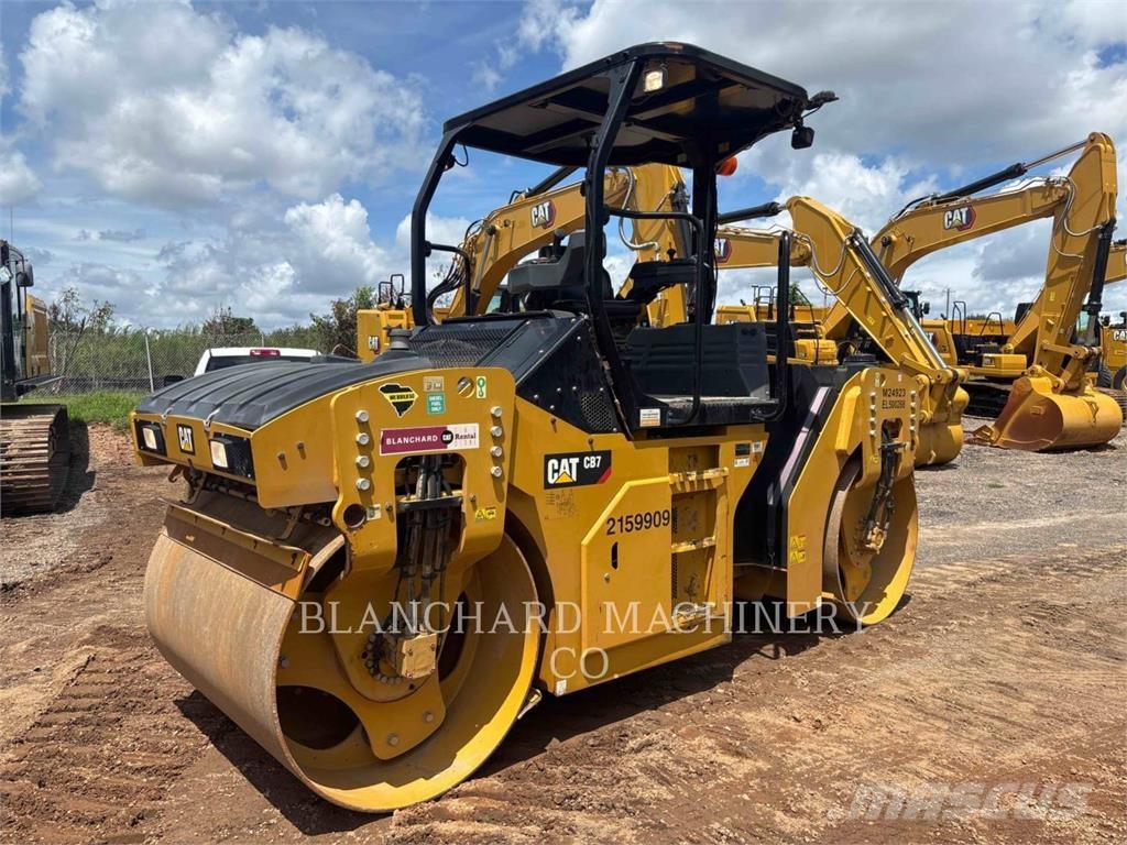 CAT CB7 Twin drum rollers
