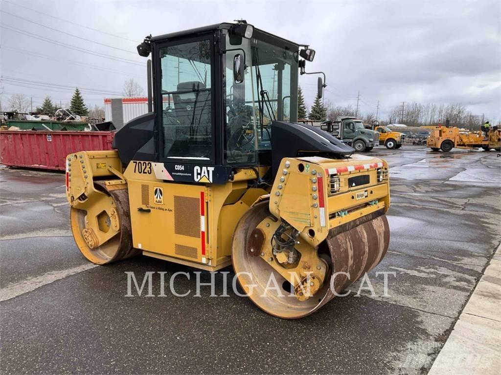 CAT CD54 Twin drum rollers