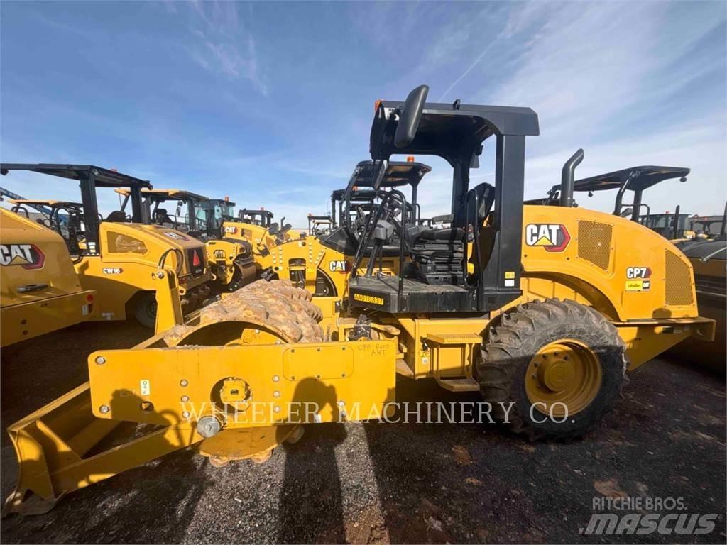 CAT CP7 Single drum rollers