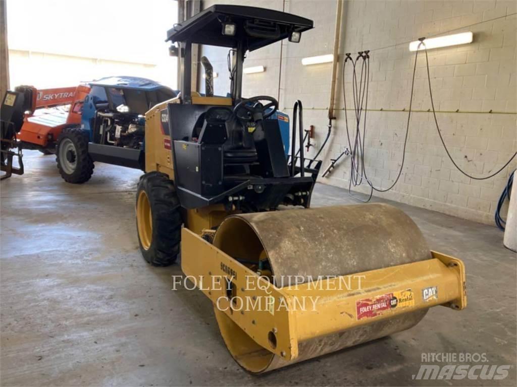 CAT CS34 Soil compactors