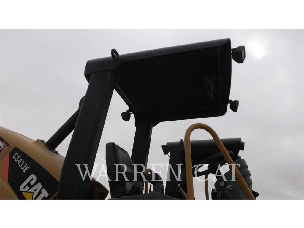 CAT CS433E Asphalt pavers