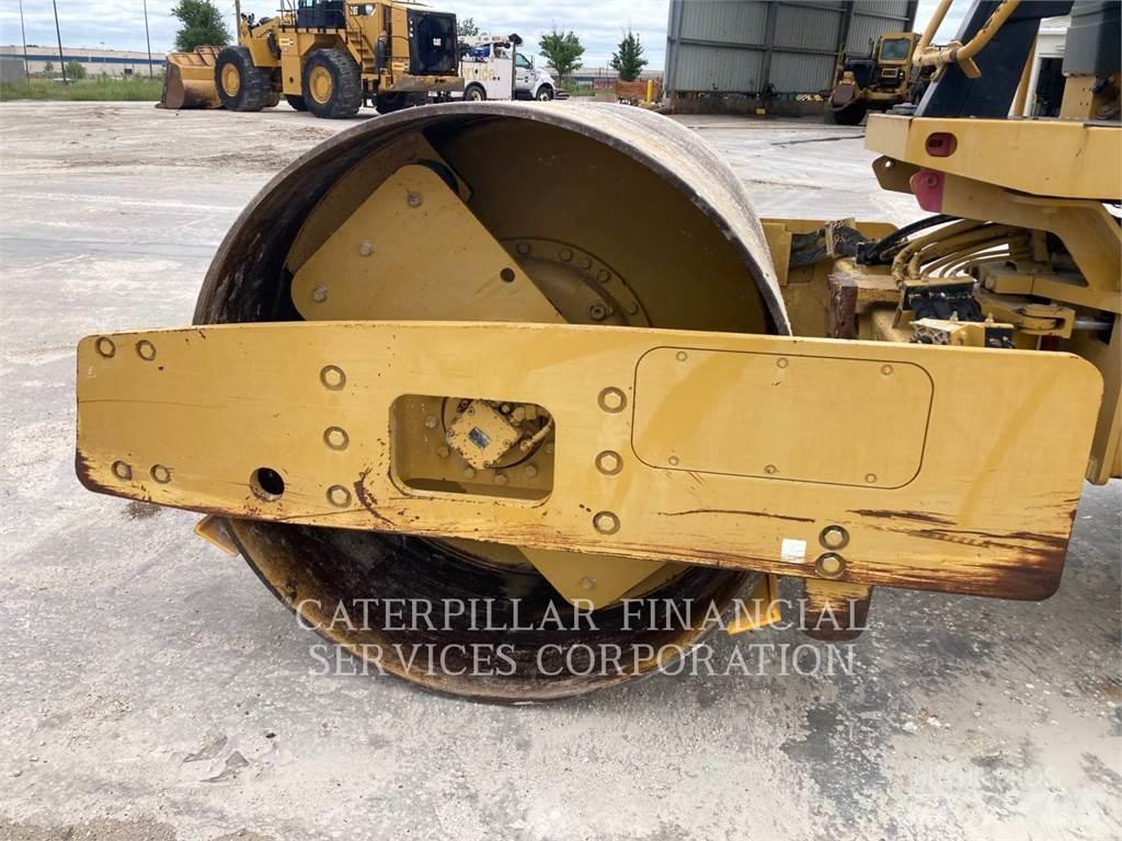 CAT CS54 Single drum rollers