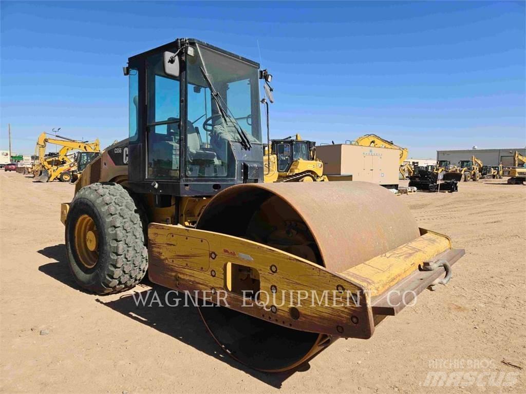 CAT CS56 Soil compactors