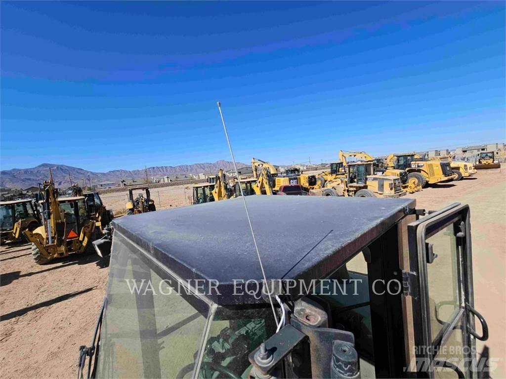 CAT CS56 Soil compactors