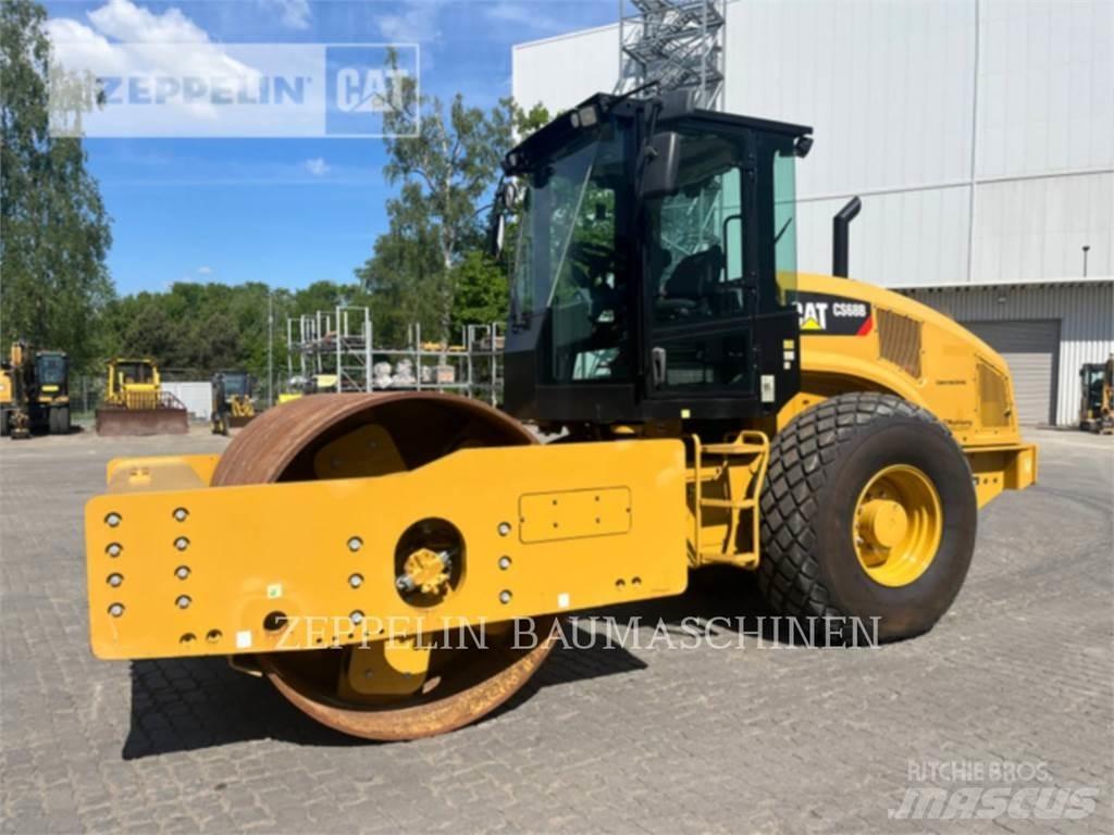 CAT CS68B Soil compactors