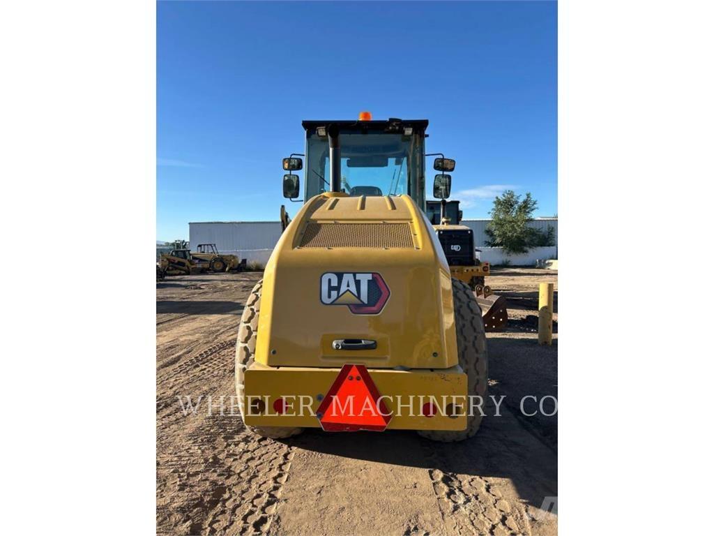 CAT CS74B Single drum rollers
