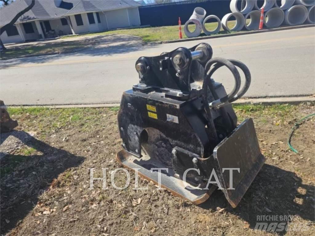 CAT CVP75 Plate compactors