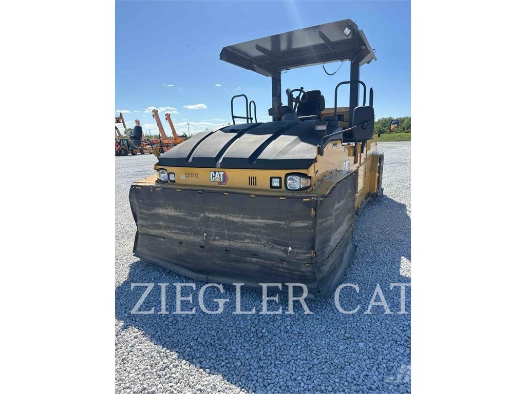 CAT CW34 Pneumatic tired rollers