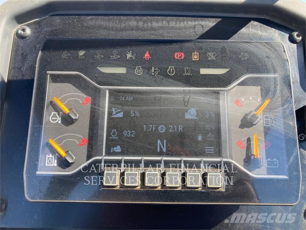 CAT D1-12LGP Crawler dozers