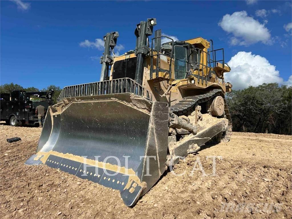 CAT D10T2 Crawler dozers