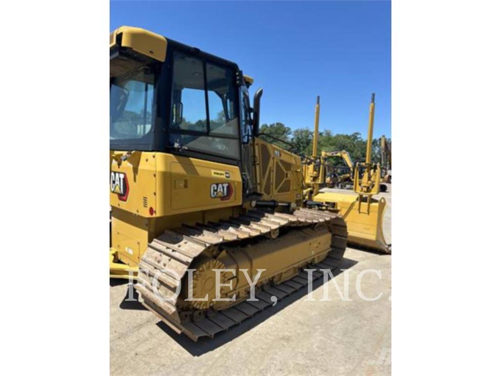 CAT D3-12LGP Crawler dozers