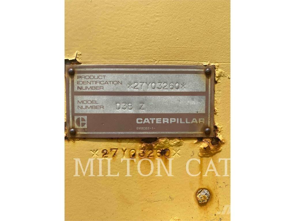 CAT D3B Crawler dozers