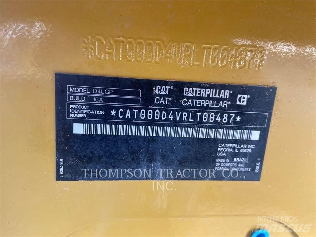 CAT D4 Crawler dozers