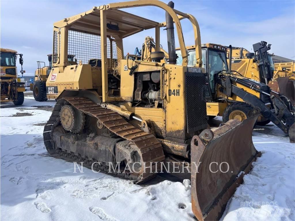 CAT D4H Crawler dozers
