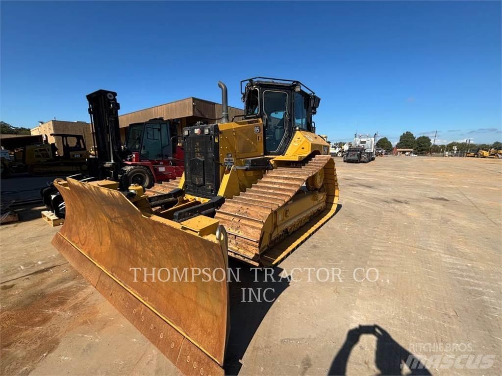 CAT D5 Crawler dozers